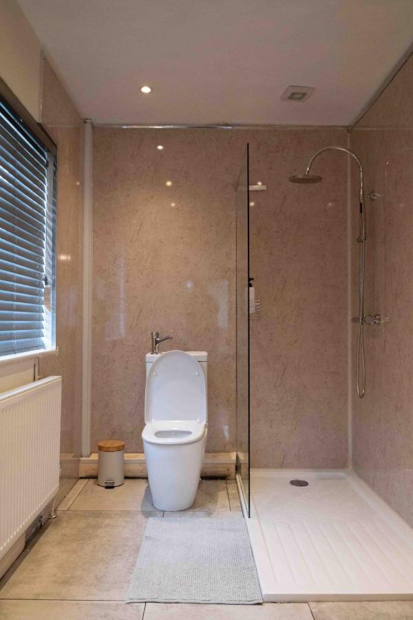 Cross Lane Cottage Pudsey Buitenkant foto