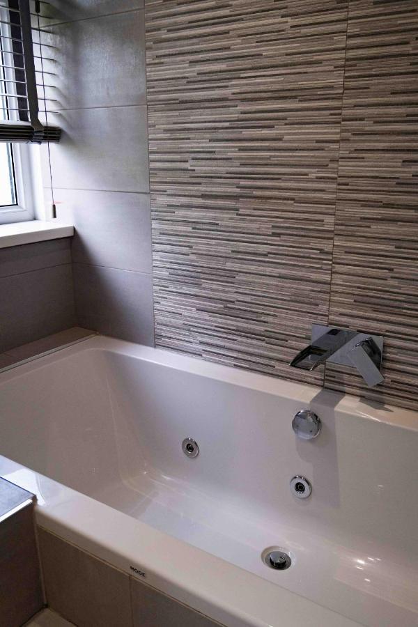 Cross Lane Cottage Pudsey Buitenkant foto